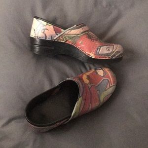 Sanita Clogs